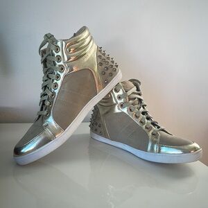 Champagne Metallic High Tops, Women, Size 7.5 NWOT